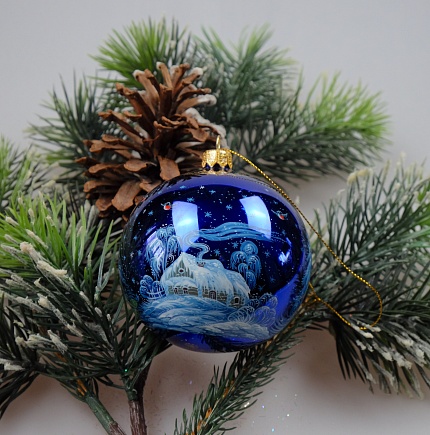 Встреча Снегурочки с Весной, Холуй